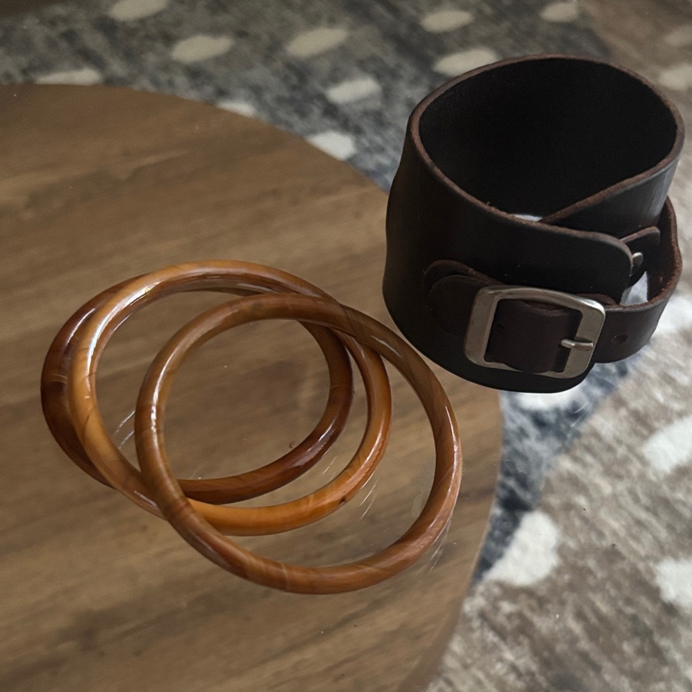 Elegant Brown Leather cuff and glass bangles Set